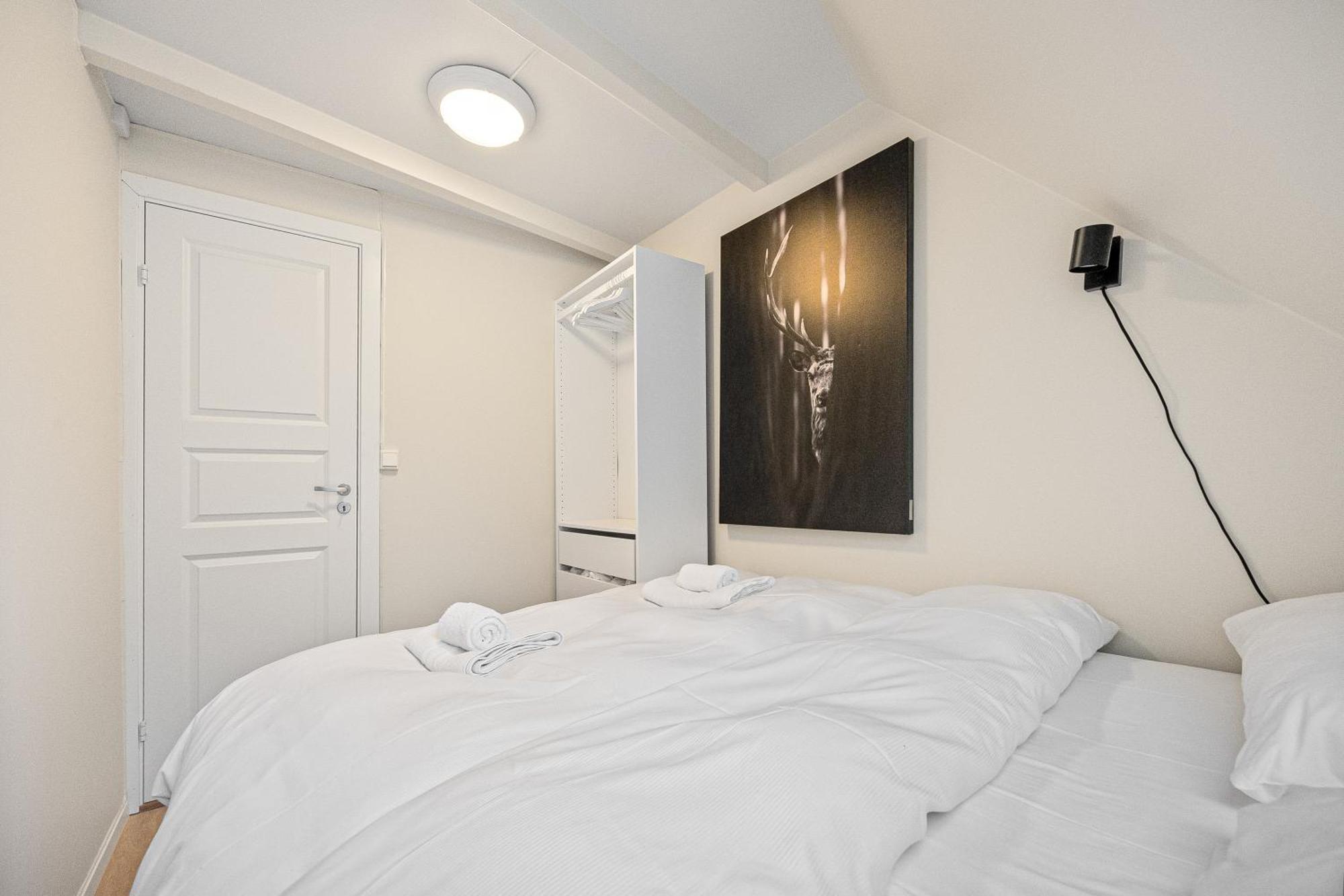 View To Bryggen - Renovated Dec 24 - Historic Cobblestone Street Apartment Bergen Exterior photo